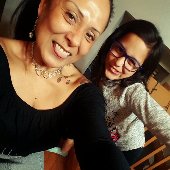 🍟🍟 A F F O R D A B L E   C L O S E T 🍟🍟 - Picture 2 of 8